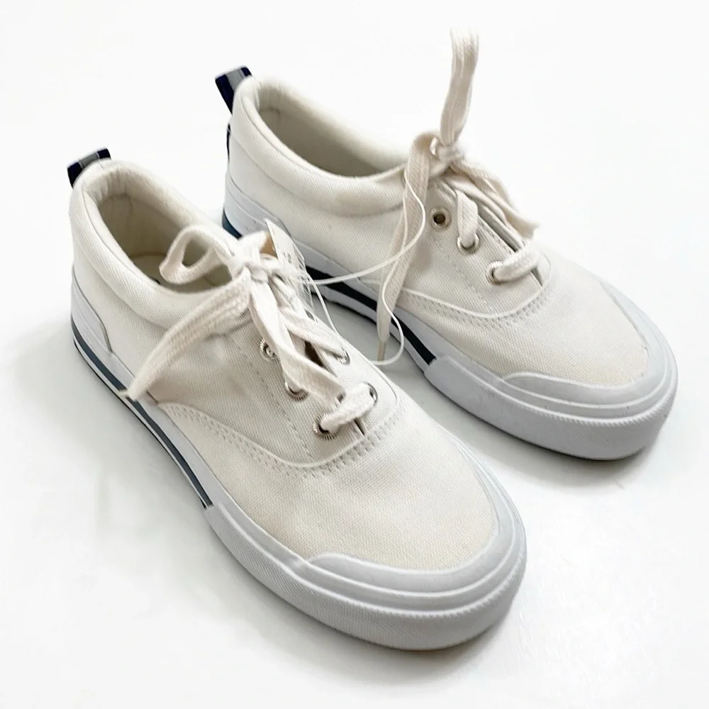 NEW Cherokee Cherish white sneakers